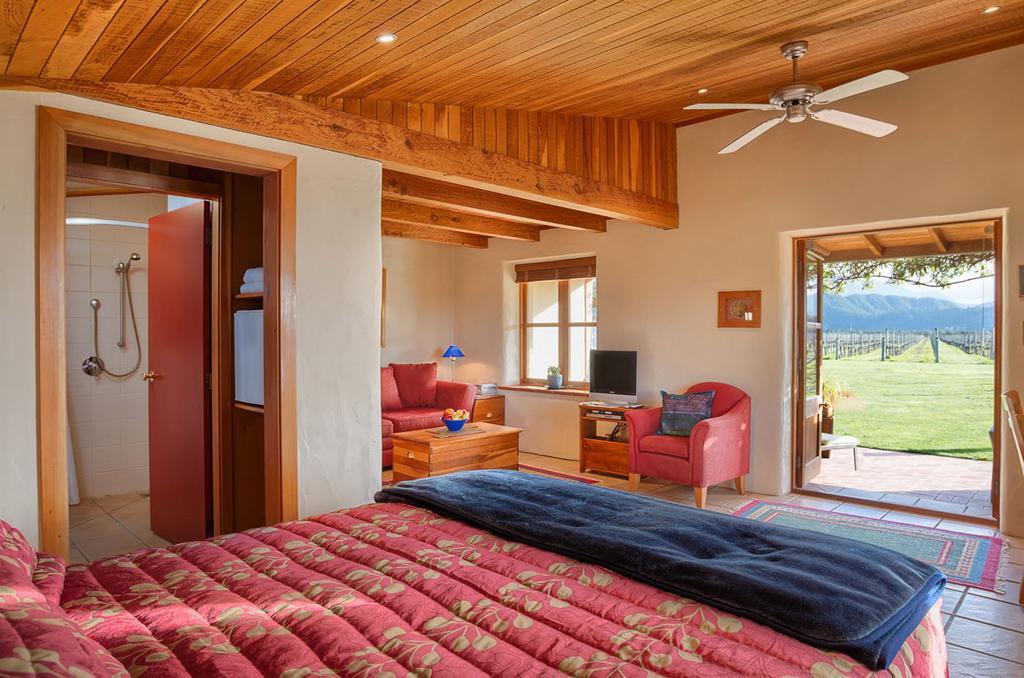 Straw Lodge Vineyard&Boutique Lodging Renwick Chambre photo