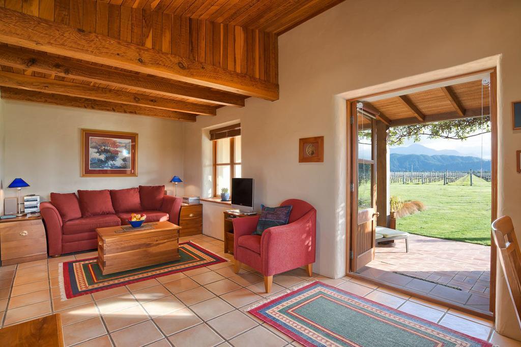 Straw Lodge Vineyard&Boutique Lodging Renwick Chambre photo